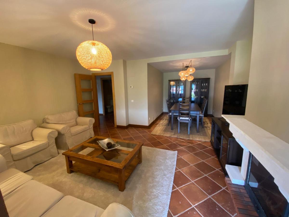Casas El Castanedu Villa Ниембро Екстериор снимка