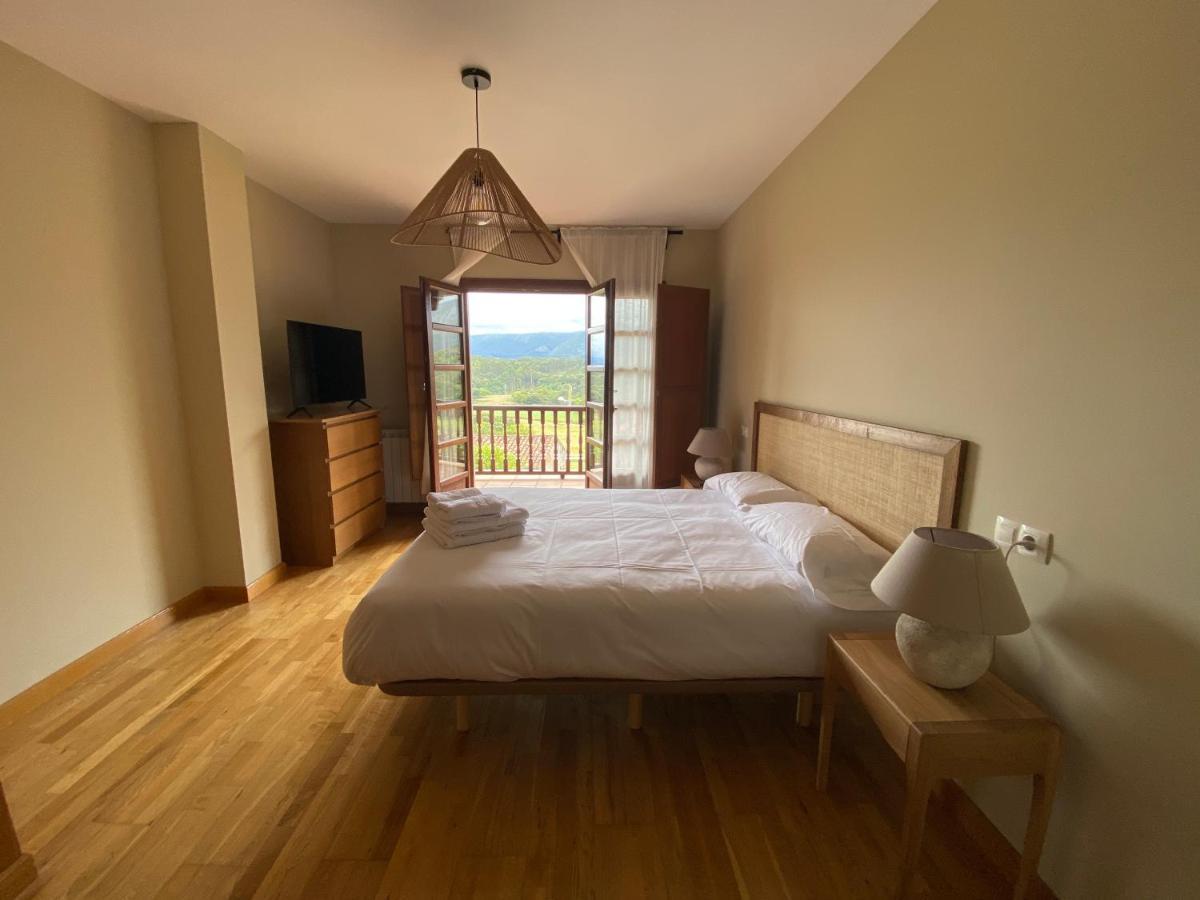 Casas El Castanedu Villa Ниембро Екстериор снимка